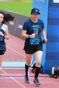 BIB: 2300
                            <button type="button" onclick="openModal(4643164)" class="btn btn-primary btn-sm float-right btn-popup" data-toggle="modal" data-target=".modal-high-quality">
                        <i class="fas fa-shopping-cart"></i> Add to Cart
                    </button>
                                            <button type="button" onclick="isThisMe(4643164, true)" class="btn btn-success btn-sm float-right btn-popup btn-isme hidden" data-toggle="tooltip" data-placement="bottom" title="นี่คือรูปของคุณใช่ไหม คลิกที่นี่เพื่อเอาเข้าอัลบั้ม">
                        <i class="fas fa-plus"></i> Add to album
                    </button>
                    <button type="button" onclick="isThisMe(4643164, false)" class="btn btn-warning btn-sm float-right btn-popup btn-isnotme hidden">
                        <i class="fas fa-ban"></i> Remove from album
                    </button>